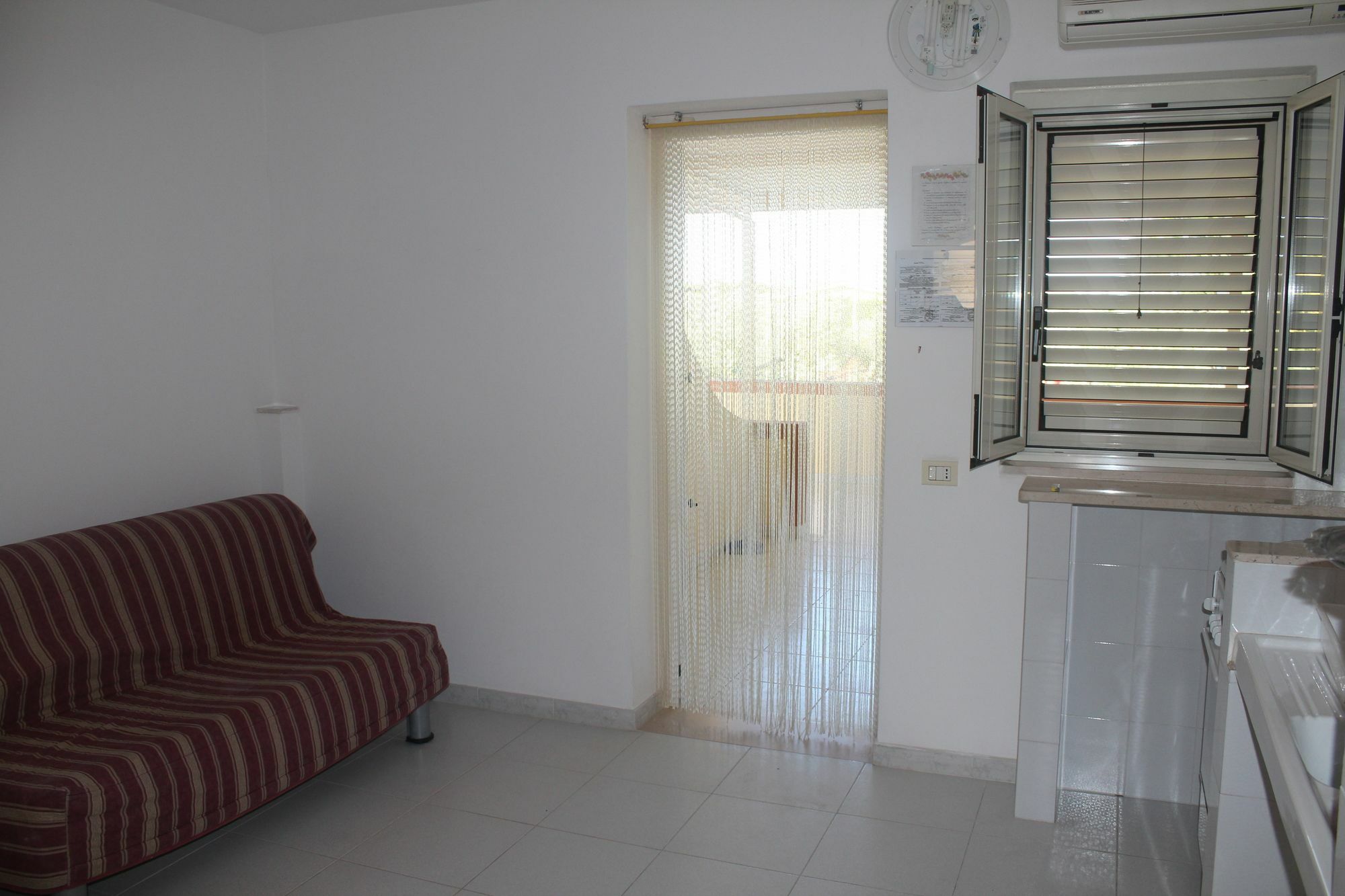 Residence Giardino В'єсте Екстер'єр фото